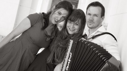 'Een zoen van Toen' - concert van sopranen duo Stokman & Vos